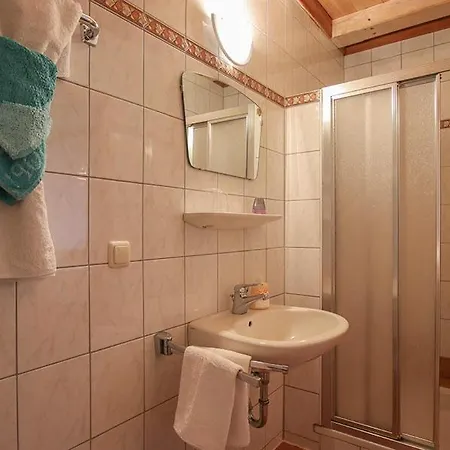 Casa de hóspedes Schoesser 3*