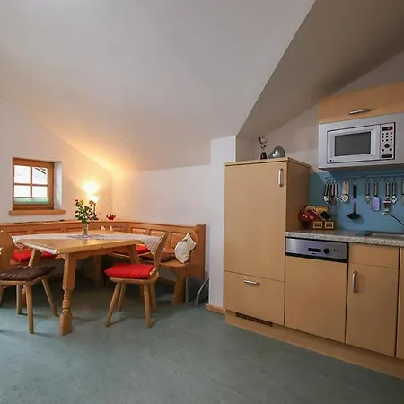Guest house Schoesser Fusch an der Grossglocknerstrasse