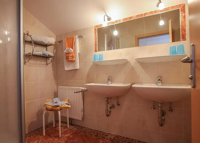 Schoesser Pensión Fusch an der Grossglocknerstrasse